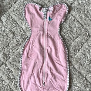 Love to dream pink swaddle, newborn.